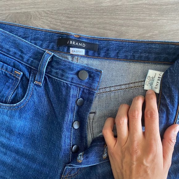 J Brand Mid-Blue “Wynne Straight High-Rise” Jeans - Picture 2 of 9